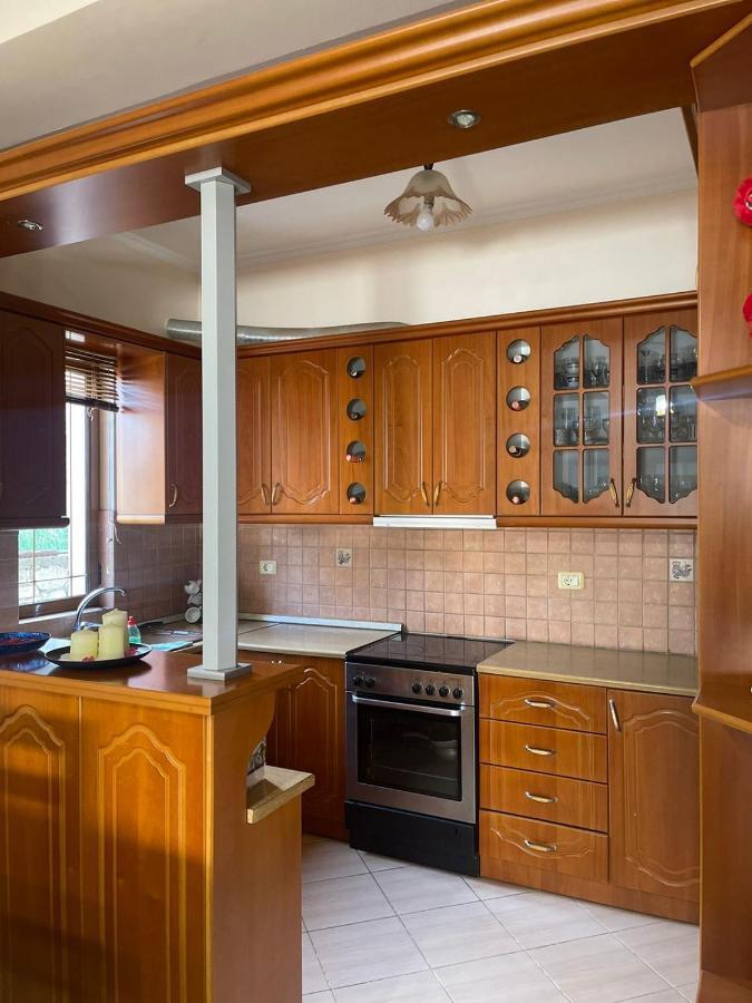 Green-Garden Apartmets ساراندا المظهر الخارجي الصورة