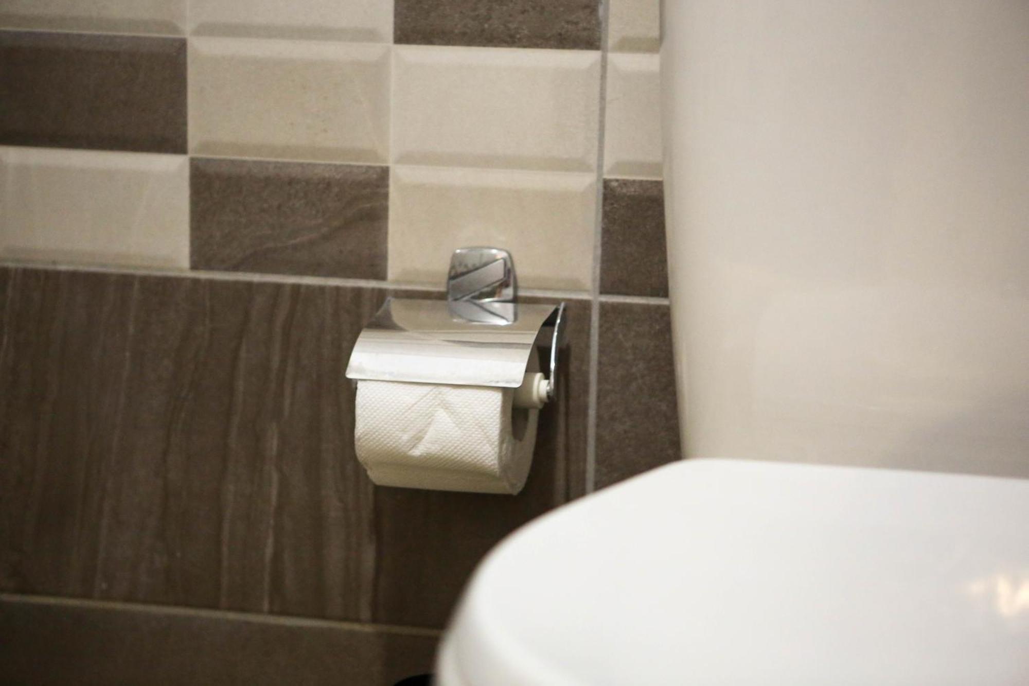 Green-Garden Apartmets ساراندا المظهر الخارجي الصورة